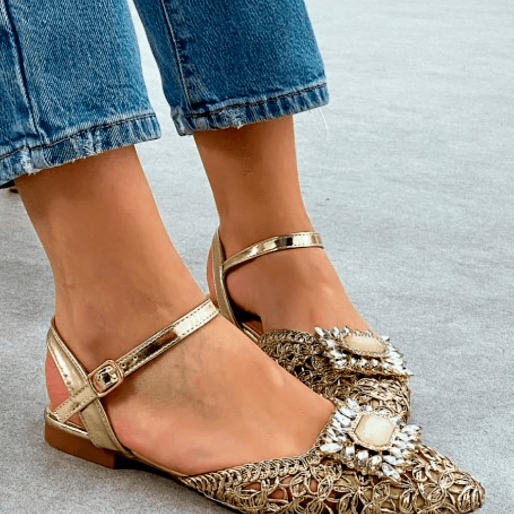 ZAPATO DORADO