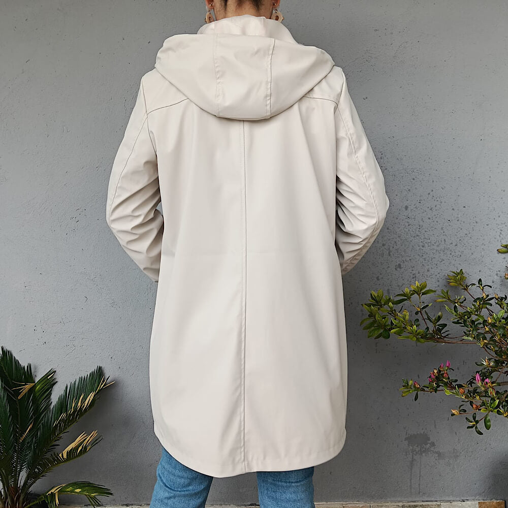 BÉRGAMO CHUBASQUERO BEIGE