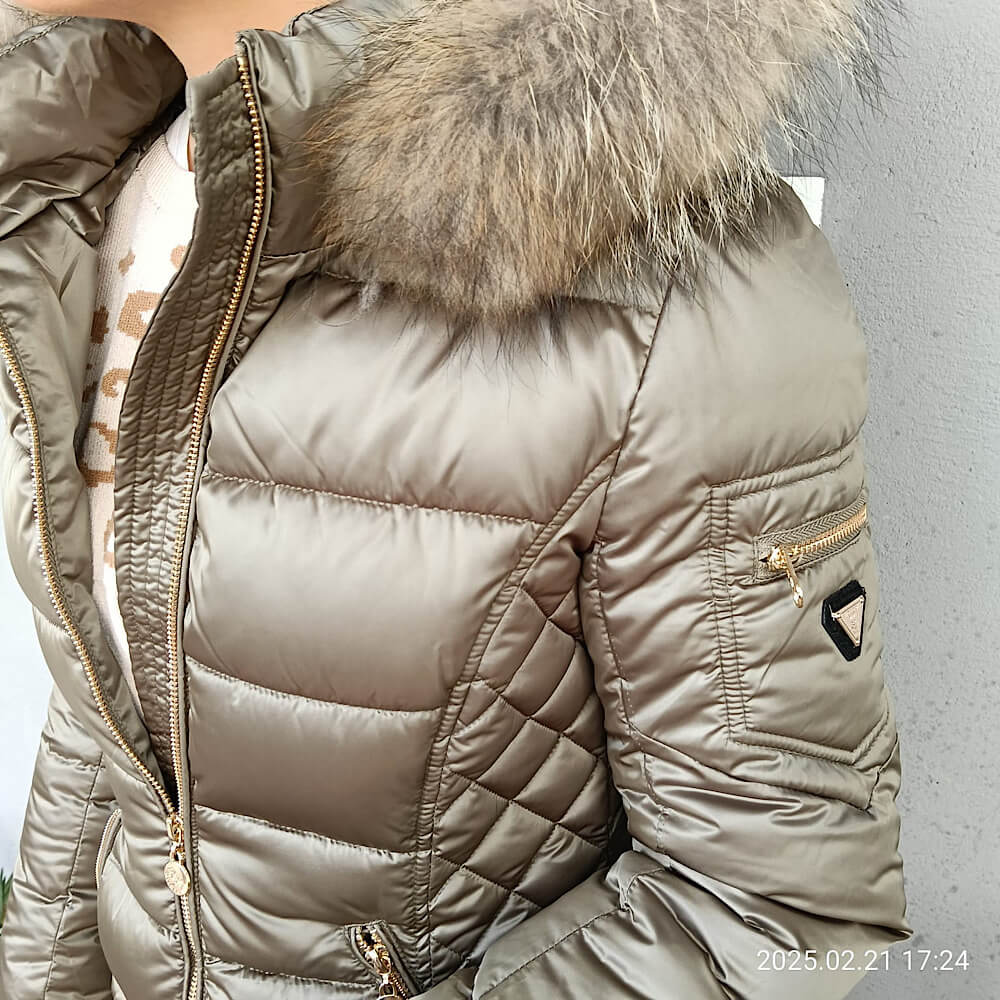 PARKA SUIZA VERDE
