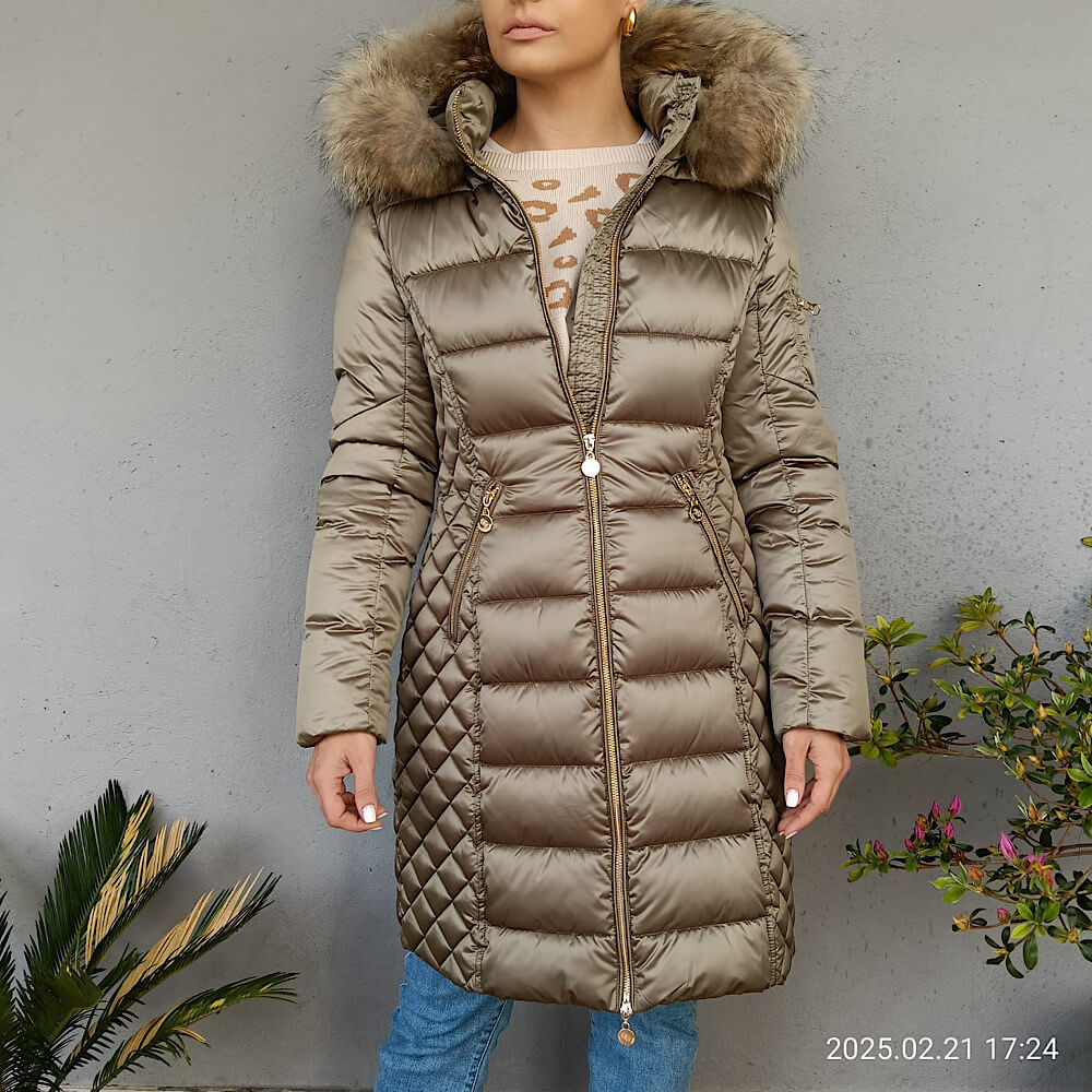PARKA SUIZA VERDE